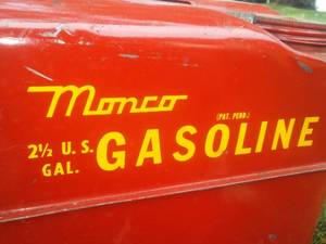 Vintage Manco 2 � gal. Gas Can. complete & Fabulous.