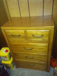 4 Drawer Chest of Drawers.