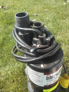 Ace utility Pump submersible.  - like new.