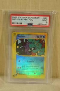 2002 Pokemon Expedition Shellder Reverse Foil #129 - PSA 9