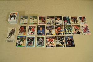 Hockey Cards - 1990s, Blake, Savard, Gretzky