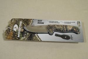 Mossy Oak Stainless Steel Gut Hook Fixed Blade Knife
