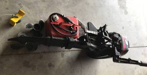lot 5 image: 2001 15HP Mercury Long-Man Motor