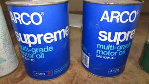 (4) Oil Can Lot