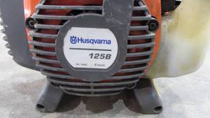 Husqvarna 125B Leaf Blower