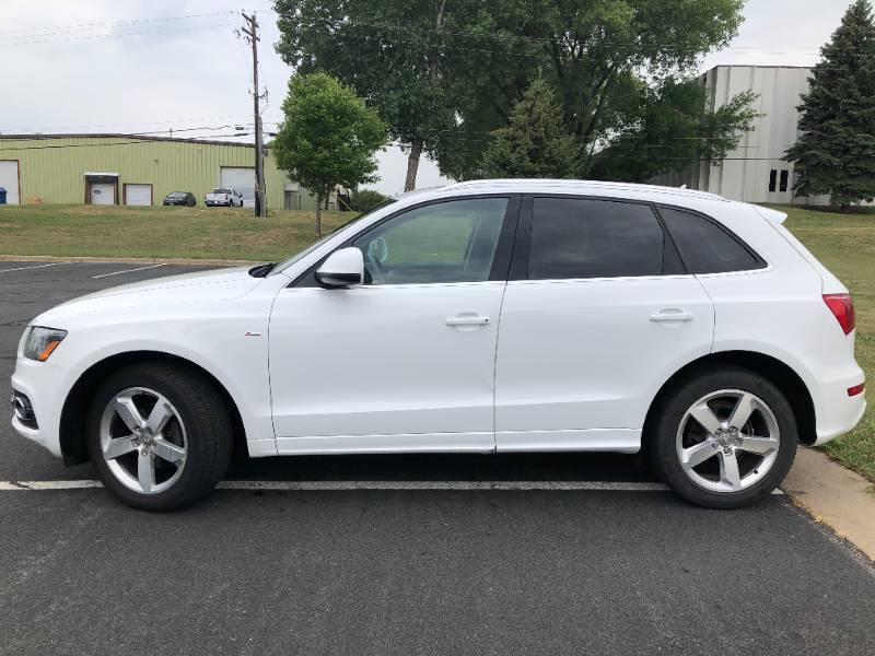 lot 1 image: 2012 Audi Q5 Premium Plus S-Line  - 3.2 Quattro