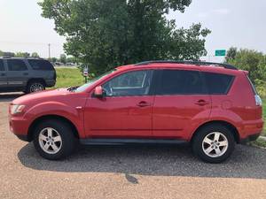 lot 23 image: 2010 Mitsubishi Outlander ES - AWD