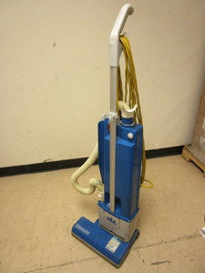 WINDSOR VERSAMATIC VACUUM