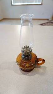 lot 14 image: Antique Oil Lamp From Hong Kong