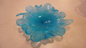 lot 30 image: Turquoise Hand Blown Candy Dish