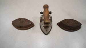 lot 92 image: Two Antique Sad Iron Asbestos--Antique Very Heavy Old Fashioned Iron
