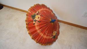 lot 235 image: Antique Chinese   Japanese Bamboo Silk Umbrella