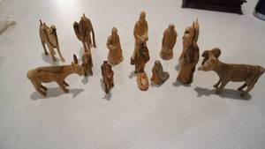 lot 236 image: Wooden Carved Nativity Set