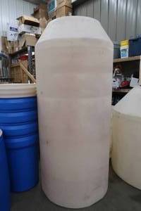 300 GALLON VERTICAL BARREL
