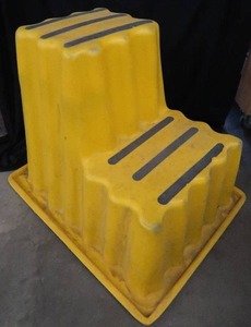 INDUSTRIAL LARGE STEP