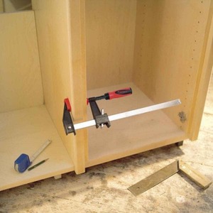 lot 10 image: 2 of Clutch Style 24 in. Capacity Bar Clamp with Composite Plastic Handle and 3-12 in. Throat Depth