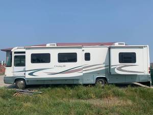 lot 1 image: 2000 Georgie Boy Cruise Air RV Motorhome 3615
