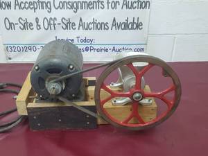 lot 9 image: 34 HP Homeade Meat Grinder