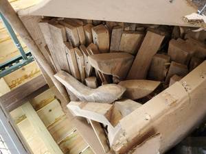 lot 14 image: box of lumber
