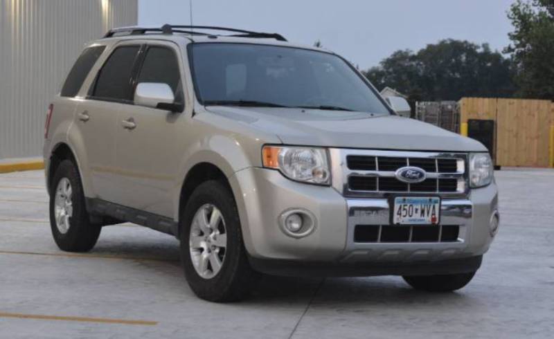 No Reserve 2010 Ford Escape LL limited 4-wheel drive