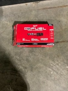 Milwaukee M12 FUEL 12-Volt Lithium-Ion Brushless Cordless 38 in. Ratchet Kit with (2) 2.0Ah Batteries, Charger & Tool Bag. See Pictures