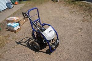 lot 3 image: Yamaha 3000 PSI Pressure Washer