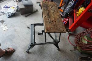 lot 29 image: Black & Decker Portable Folding Work Bench