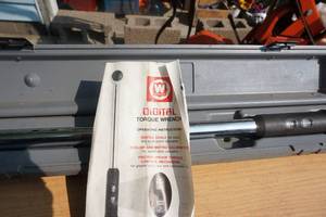 lot 88 image: Wright Model 4444 Digital Torque Wrench With Case
