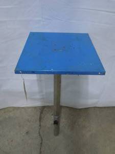 Stand