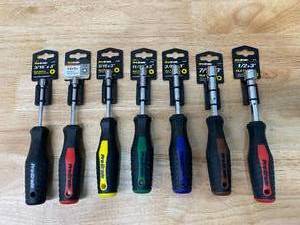 lot 77 image: PRO-GRADE Lot of 7 Nut Drivers