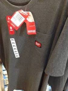 lot 13 image: Lot of Mens XLarge Gray Heavy Duty CottonPolyester Short-Sleeve Pocket T-Shirt by Milwaukee not used