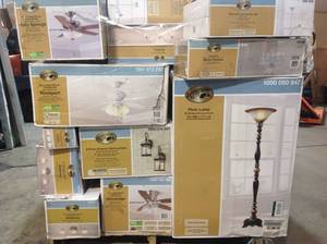 lot 26 image: Lot of Assorted Lighting Orginal Customer Returns See Pics
