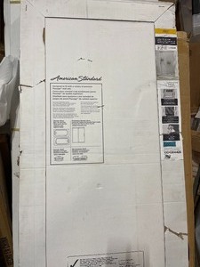 lot 51 image: American Standard Passage Right Hand Drain 32 in. x 60 in. Single Threshold Shower Base in White See pictures