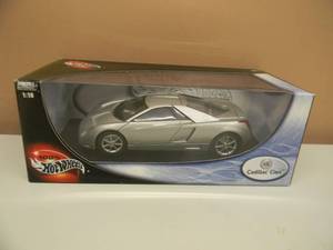 118 SCALE DIE-CAST - HOT WHEELS CADILLAC CIEN CHROME CONCEPT CAR - NEW IN BOX - AWESOME, GREAT PIECE - SEE PICTURES