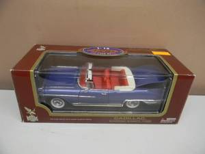 118 SCALE DIE-CAST - ROAD LEGENDS 1958 CADILLAC ELDORADO BIARRITZ - NEW IN BOX - GREAT PIECE - SEE PICTURES