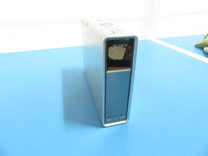 lot 43 image: Sony&nbspDRX-840U