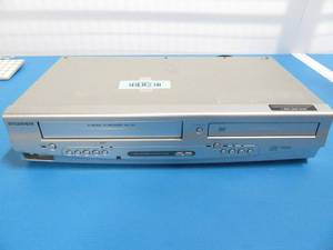 lot 9 image: Sylvania&nbspSRDD495 VHSDVD Player 