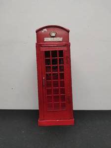 lot 16 image: Miniature Replica Telephone Booth
