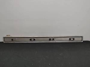 lot 30 image: Vintage Ford Tailgate Emblem