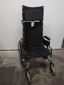 lot 2 image: Tracer SX5 Wheel Chair