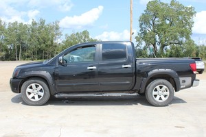 2004 Nissan Titan LE  SE  XE