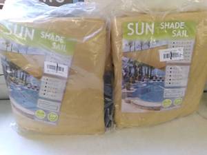 lot 6 image: 2 Sun Shade Sails 8x 12ea....