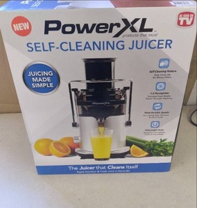 lot 24 image: Power XL Self Cleaning Juicer in Bo...