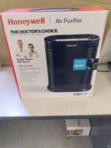 lot 29 image: Honeywells Air Purifier Large 310 ...