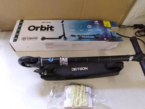 lot 50 image: Jetson Orbit Light Up Folding Scoot...