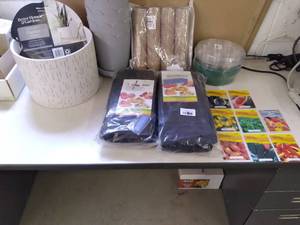 lot 51 image: Plastic Planters, Large Ceramic Whi...