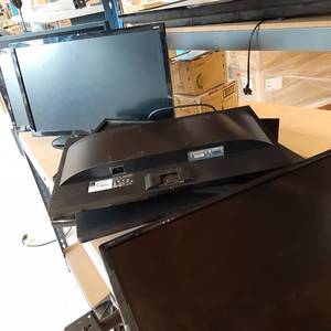 lot 87 image: Entire shelf top containing lot of ...