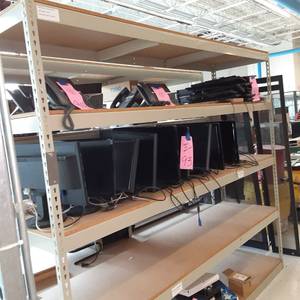 lot 97 image: Heavy Duty 5 Tier Pallet Racking St...