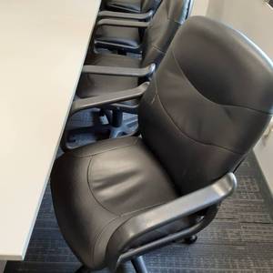 lot 63 image: Large Heavy Duty Conference Room ta...