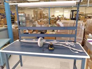 lot 36 image: Large Industrial Lighted Workstatio...